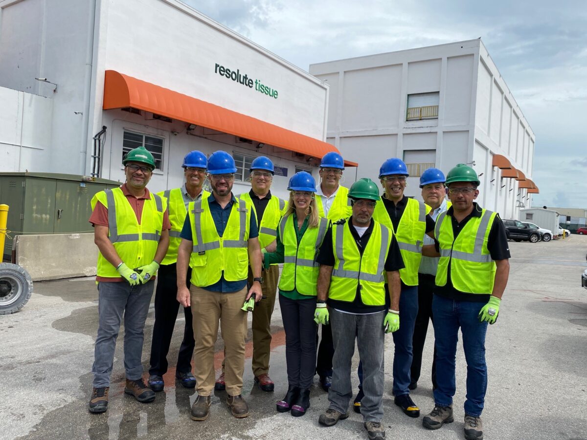 Group of Domtar employees at the Hialeah Tissue Mill